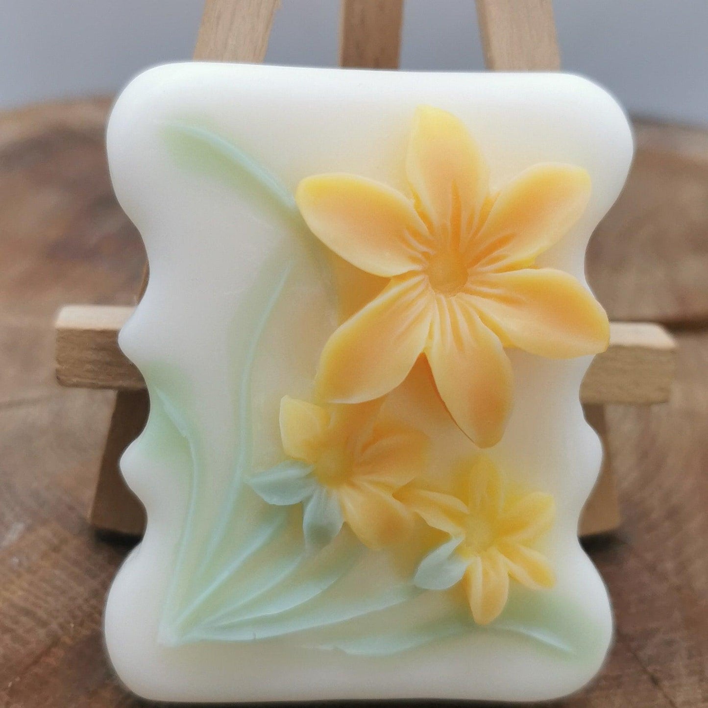 Daffodil Wax Melt Slab - lafragranzauk